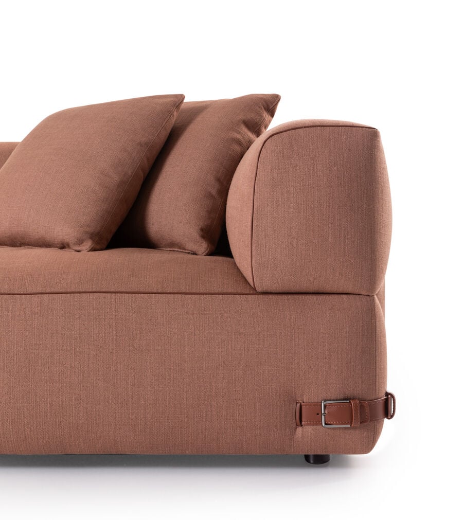 SOHOFT SECTIONAL SOFA